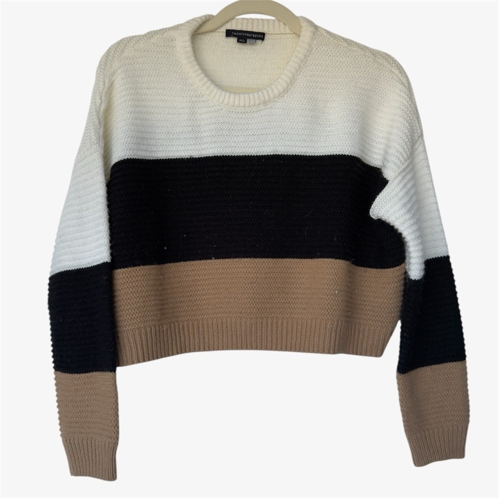 Colorblock Crew Neck Sweater - Black, White, and Tan